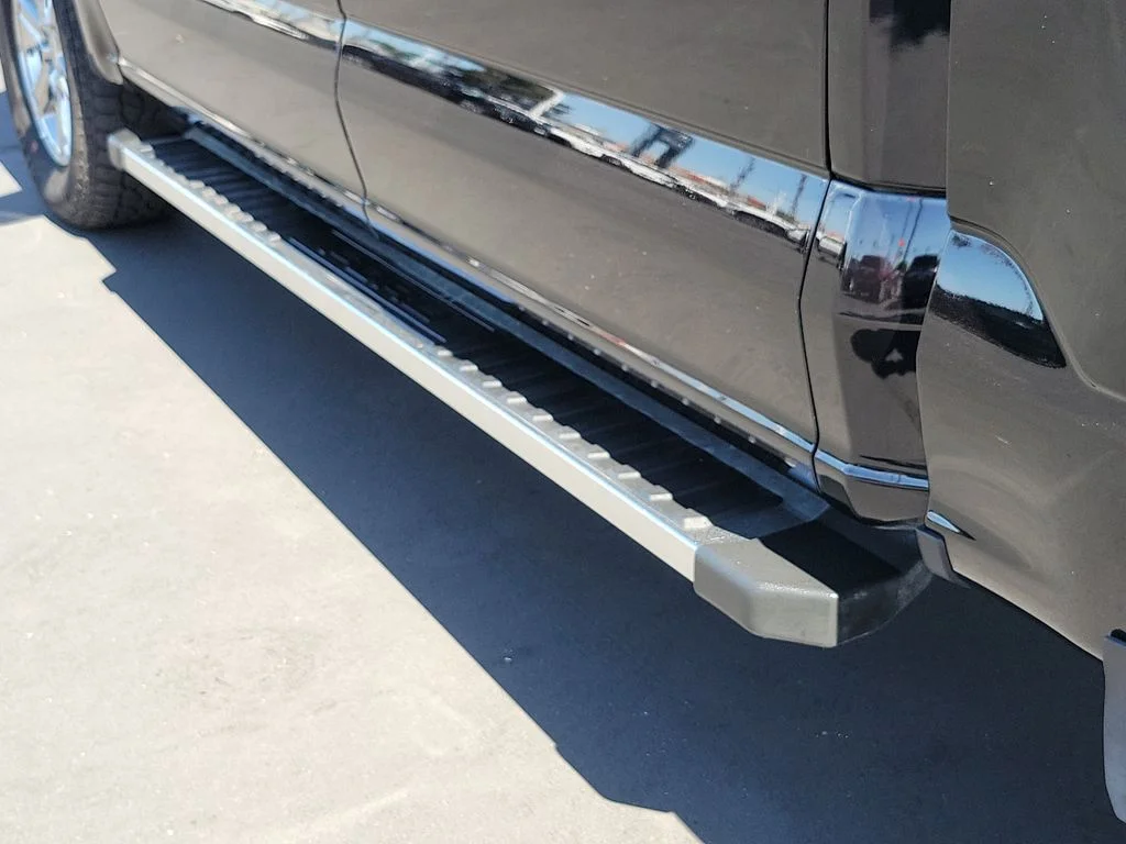 Used 2025 Black Metallic Ford XLT image 28