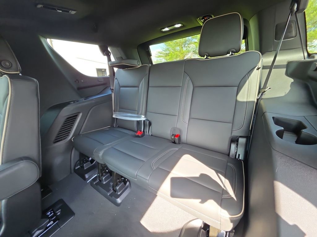 2026 Chevrolet Tahoe Premier - Photo 24