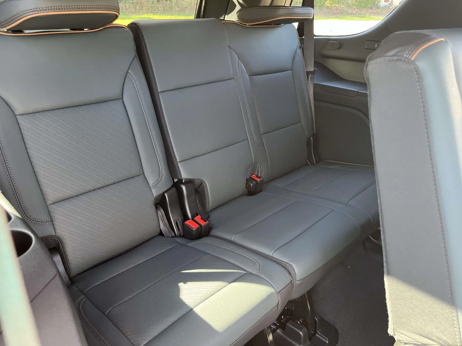2026 GMC Yukon AT4 - Photo 30