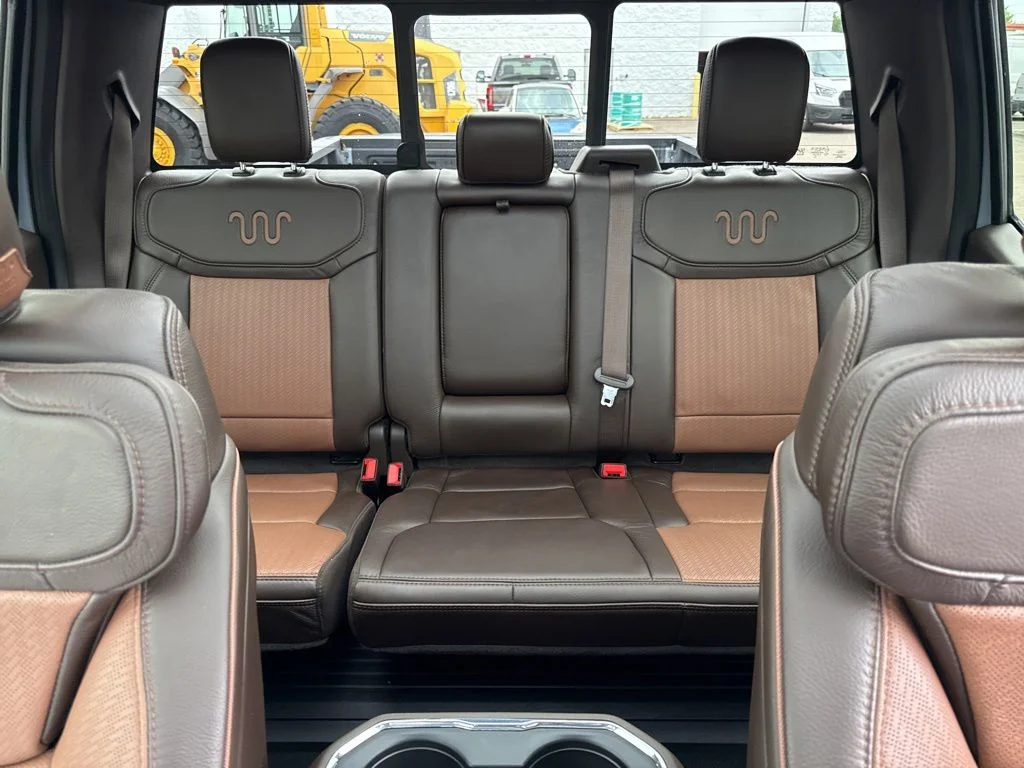 Used 2025 Glacier Gray Metallic TriCoat Ford King Ranch image 28
