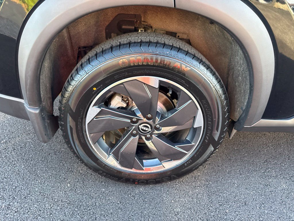 2024 Nissan Rogue SV - Photo 34