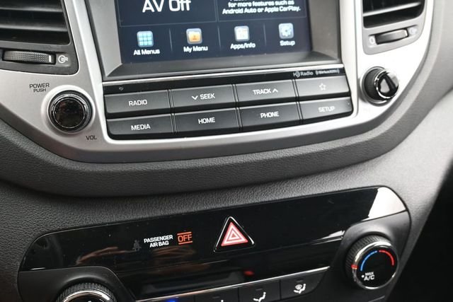 Used 2018 Black Hyundai SEL image 23