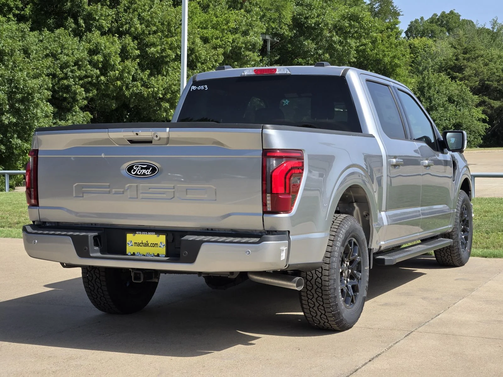 New 2026 Iconic Silver Metallic Ford Lariat® image 4