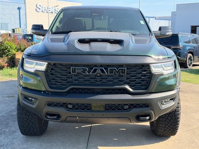 New 2026 Serrano-Green Metallic Exterior Paint RAM RHO image 2