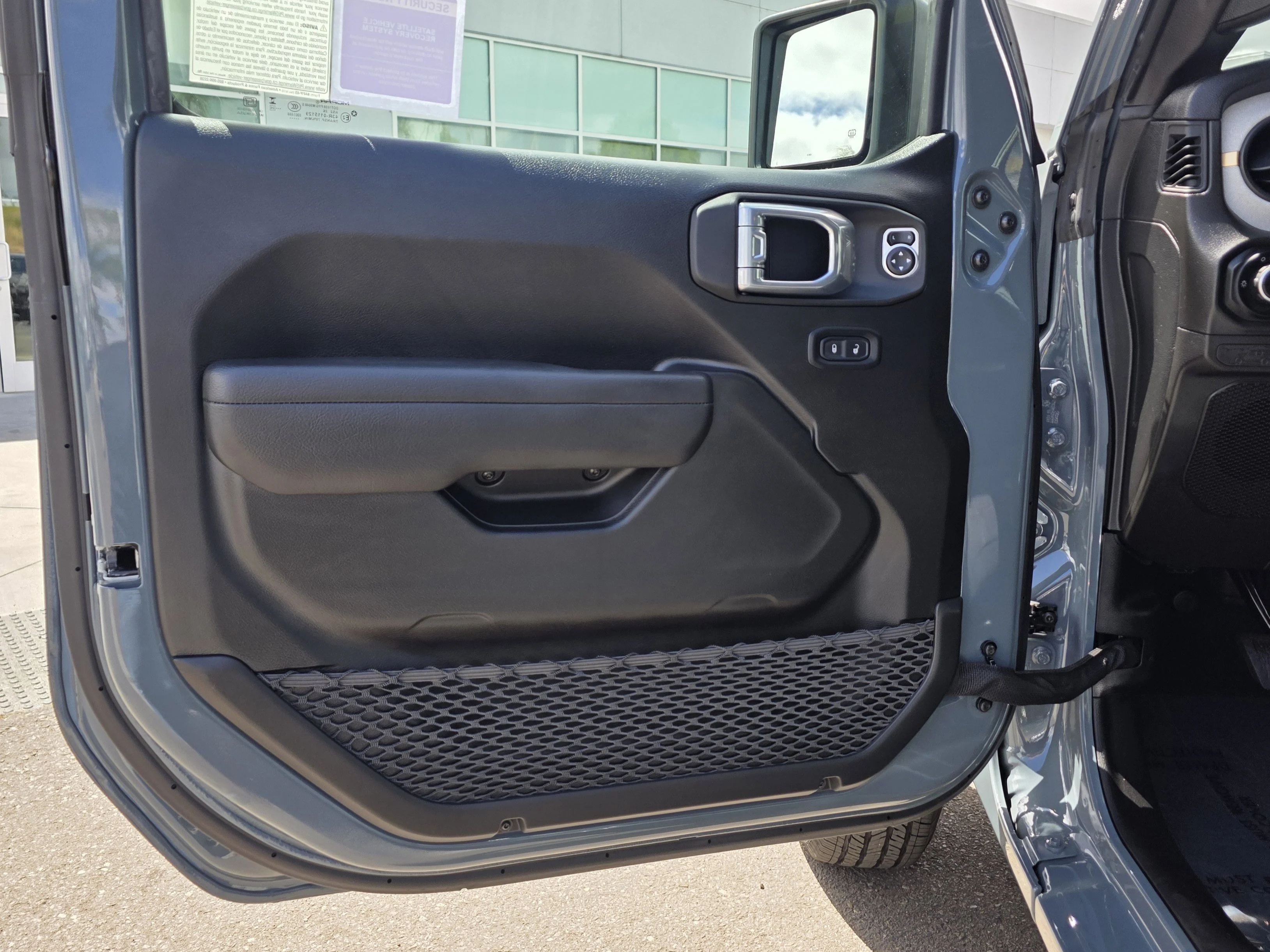 New 2026 Anvil Clearcoat Jeep Sport S image 10