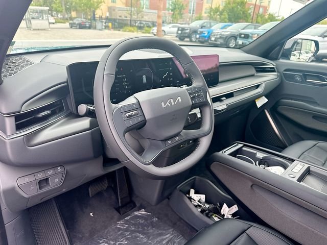 New 2026 Ocean Blue Kia Land AWD image 9