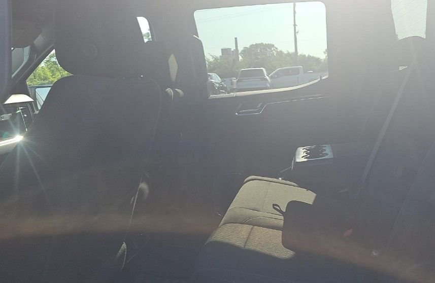 Used 2024 White GMC Elevation image 8