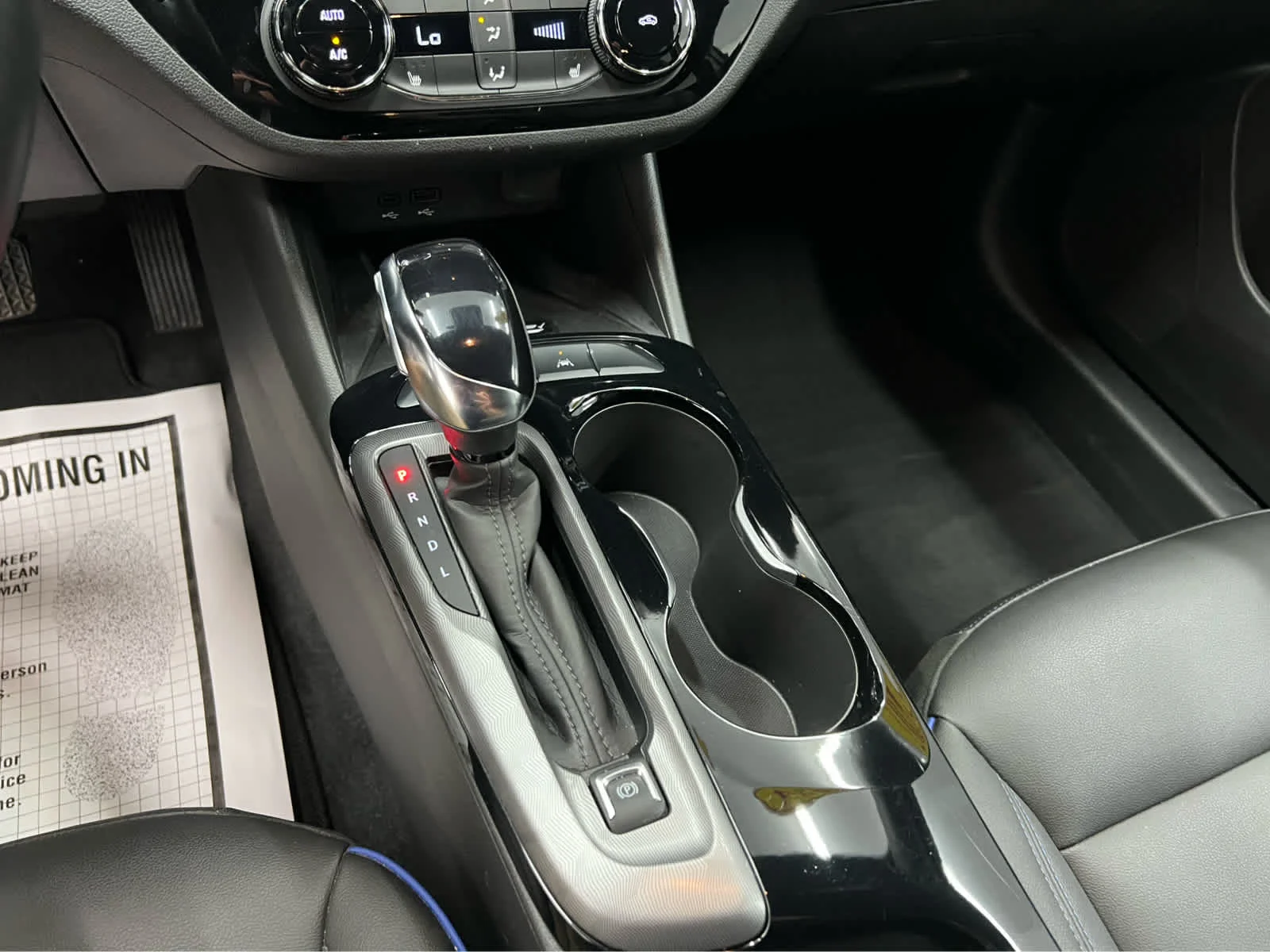 Used 2024 Ebony Twilight Metallic Buick Sport Touring image 22