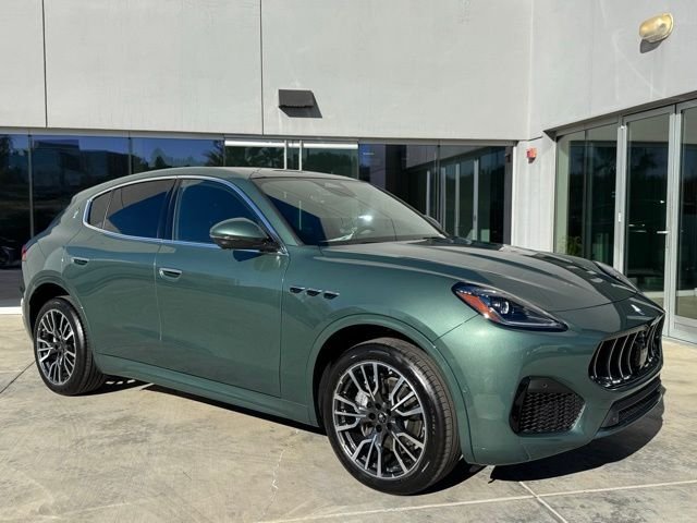 2025 Maserati Grecale Base