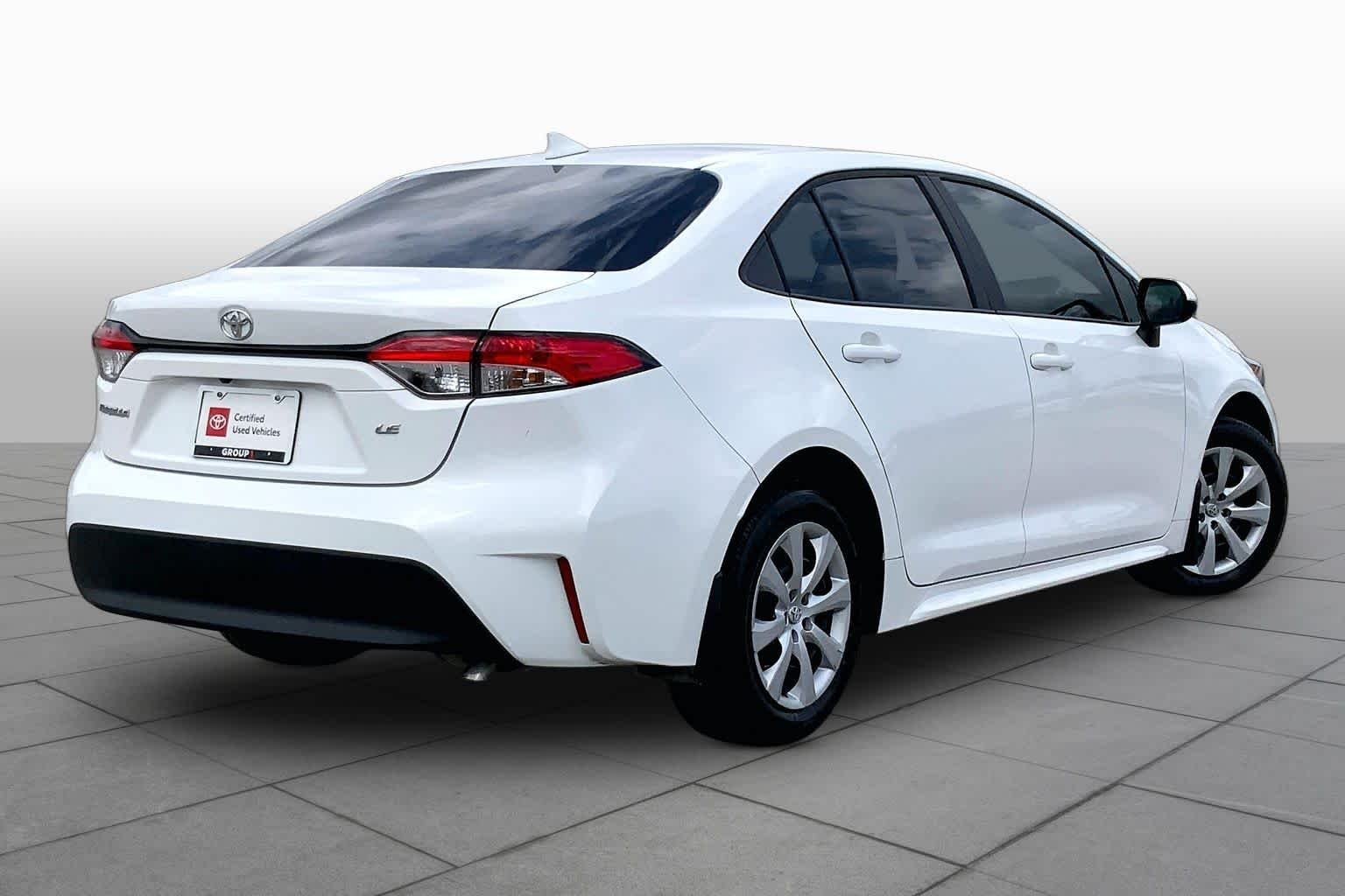 Used 2026 Ice Cap Toyota LE image 13