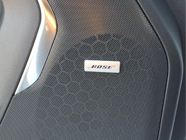 New 2027 Summit White Chevrolet RST image 16
