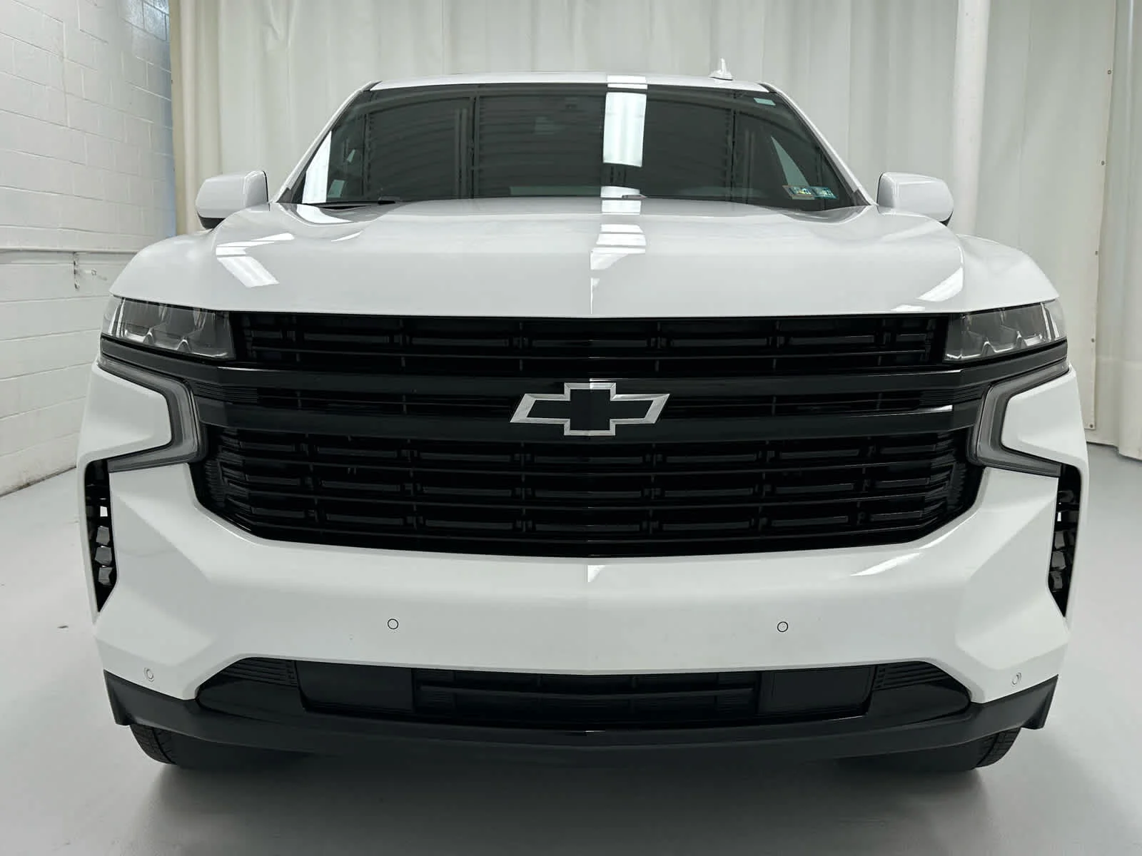 Used 2023 Summit White Chevrolet RST image 5