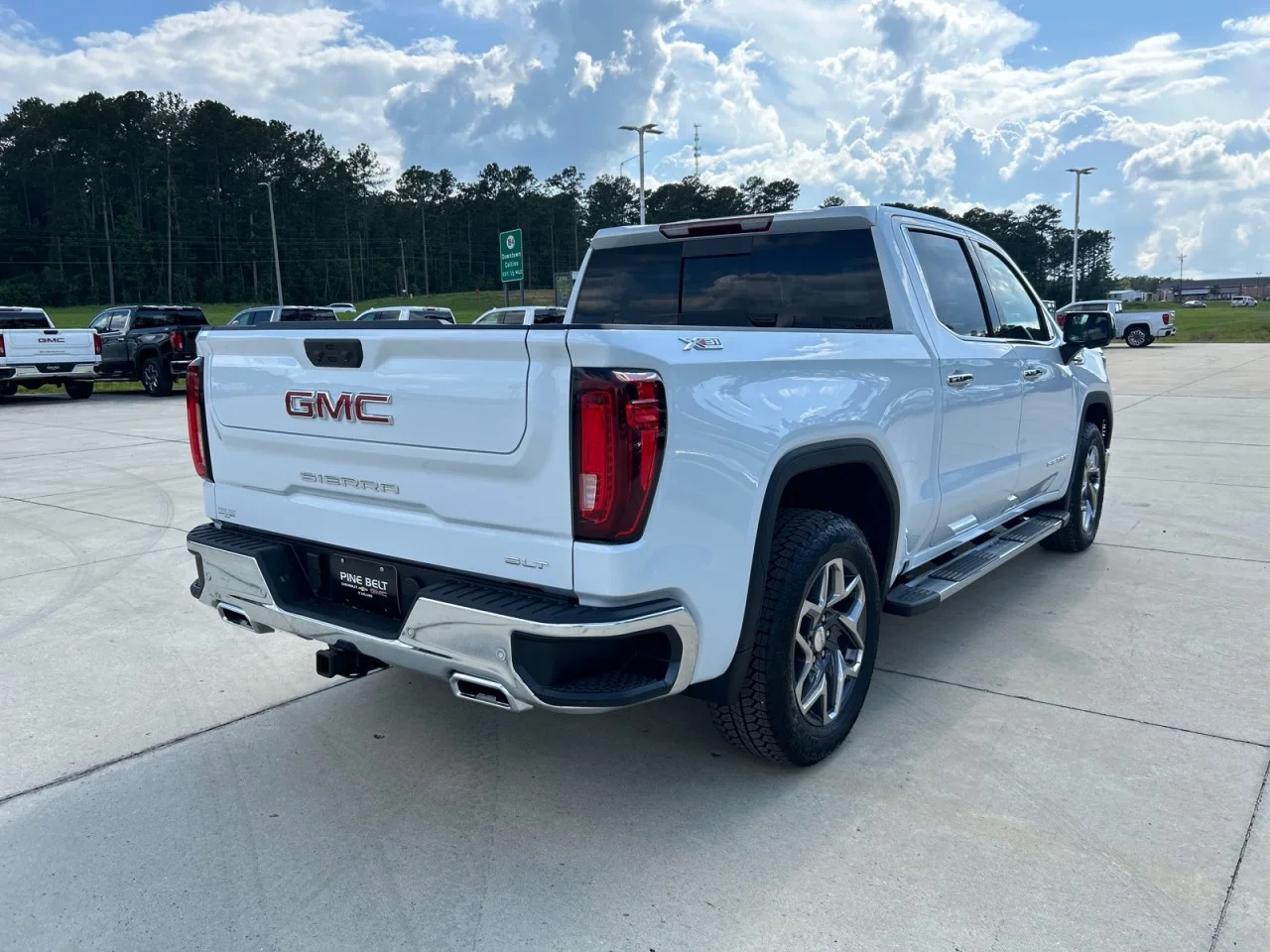New 2026 Glacier White Tricoat GMC SLT image 3