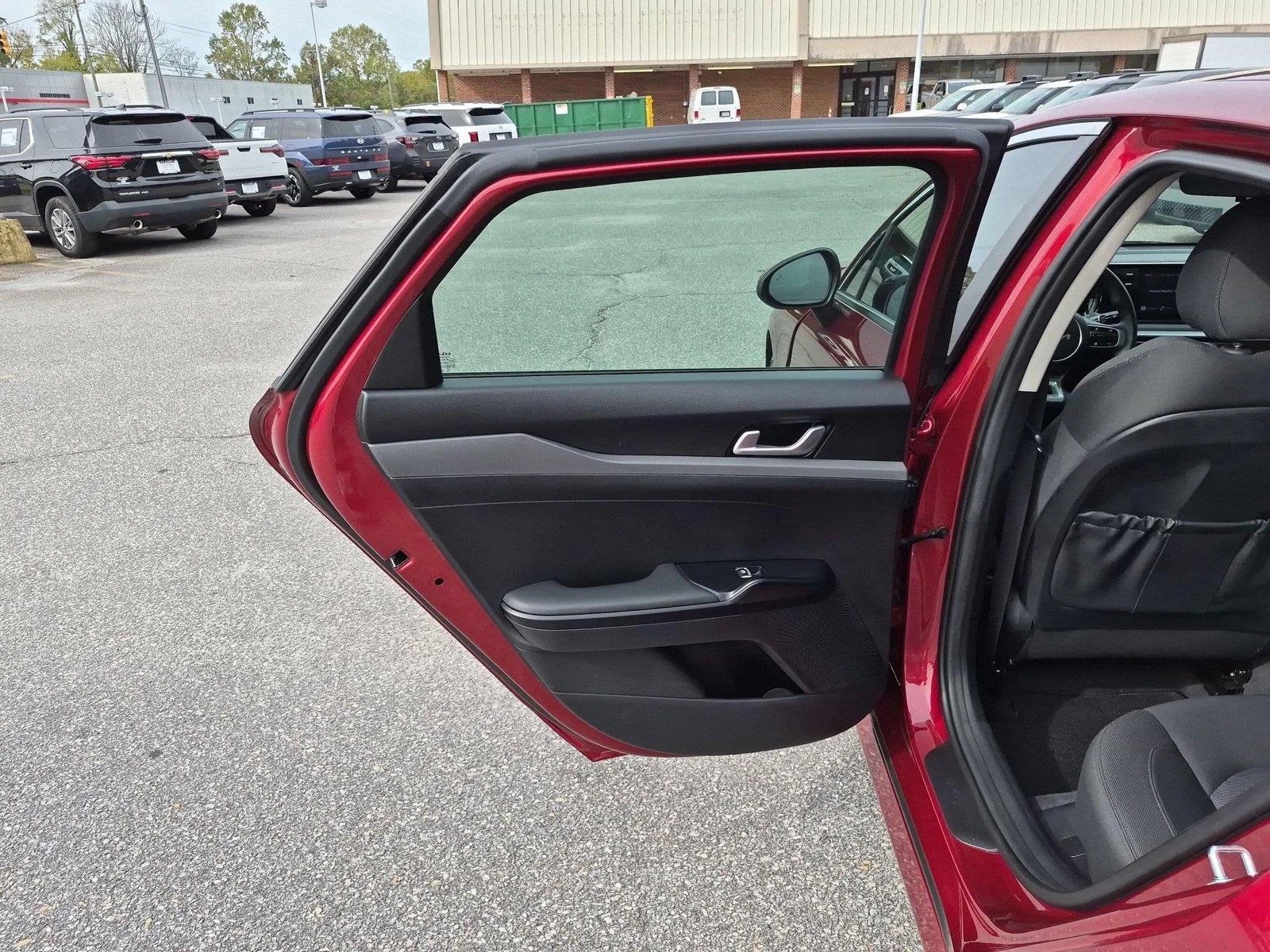 Used 2022 Passion Red Kia LXS image 29