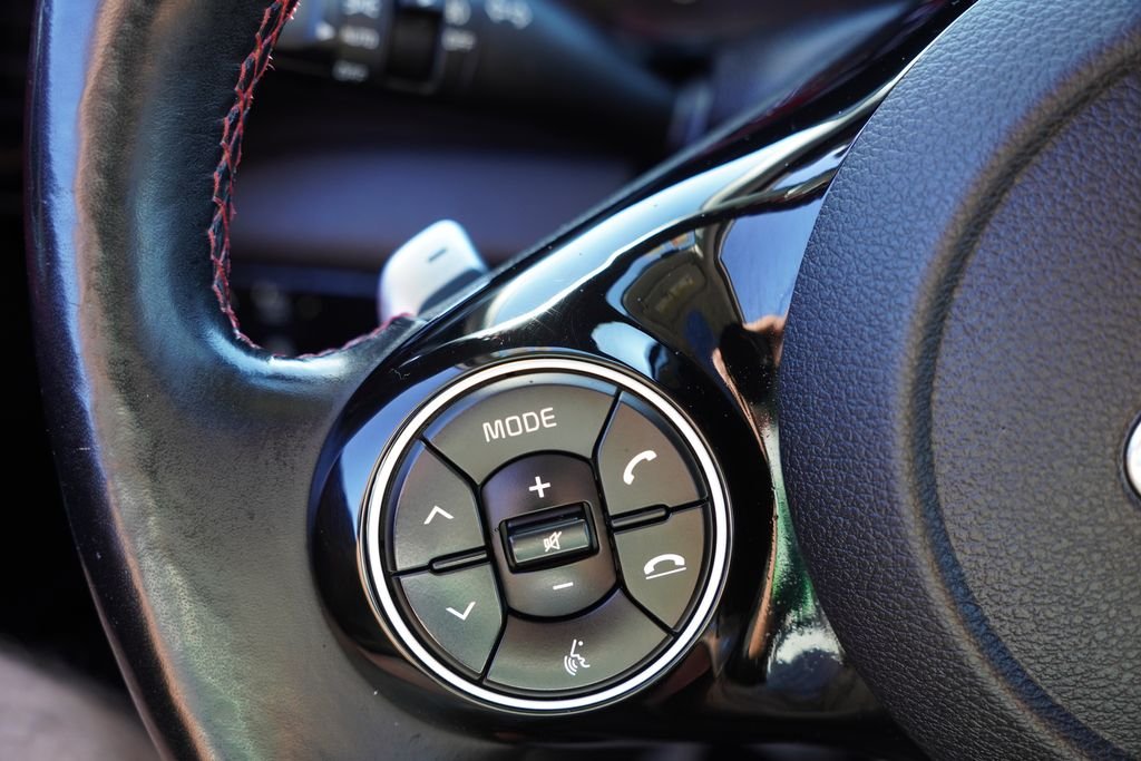 Certified Used 2020 White Kia GT-Line Turbo image 32