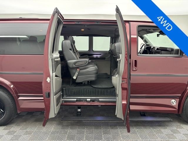 Used 2020 01u Chevrolet Explorer Limited SE image 6