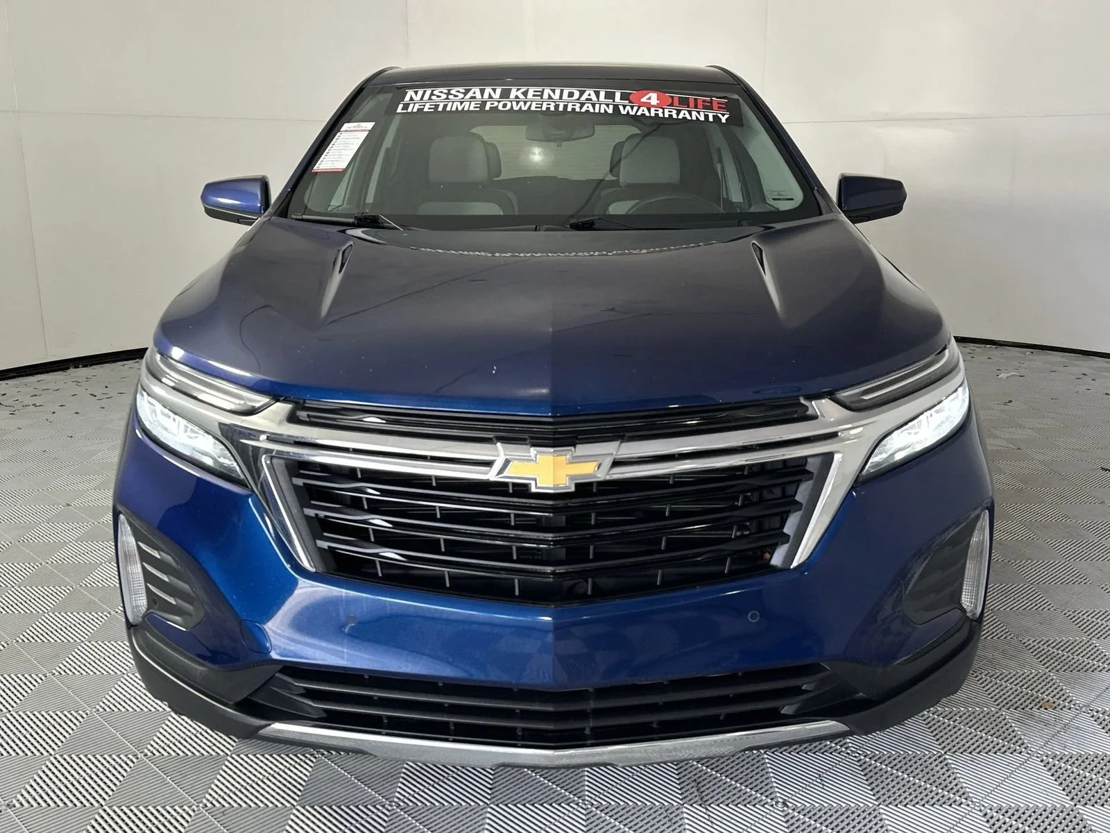 Used 2023 Blue Chevrolet LT image 3