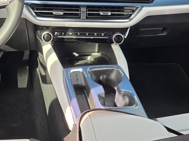 2026 Chevrolet Equinox EV 2LT - Photo 15