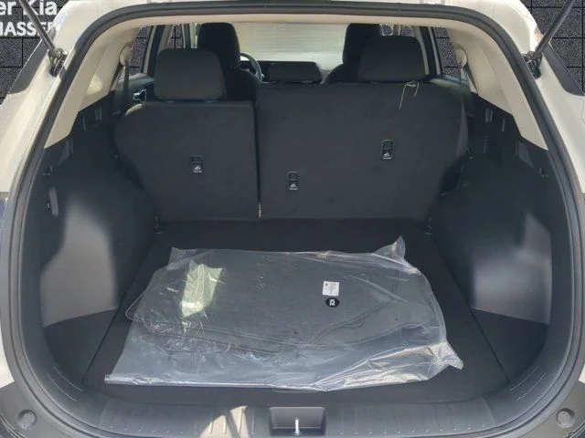 2026 Kia Sportage LX - Photo 13