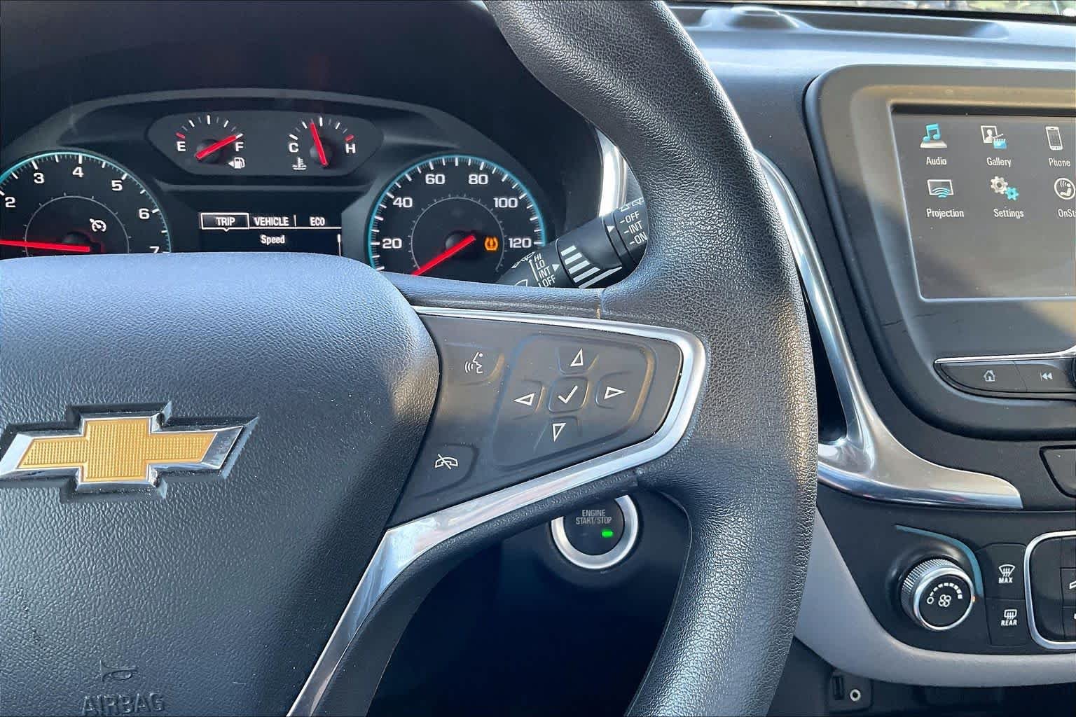 Used 2018 SUMMIT WHITE Chevrolet LS image 24