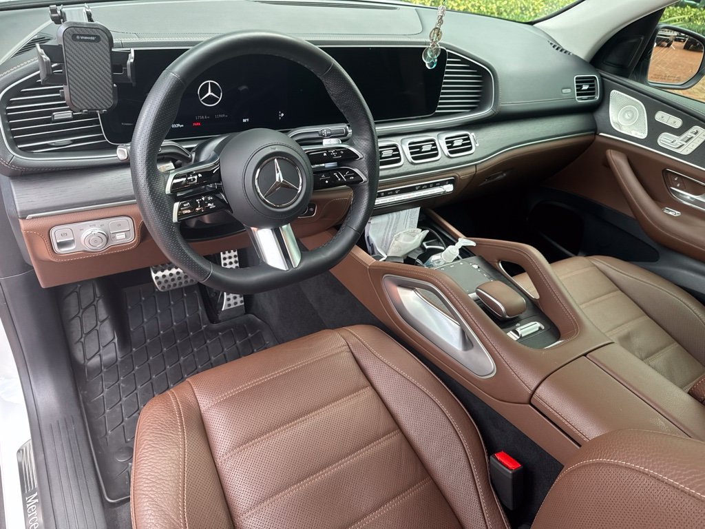 Certified Used 2026 White Mercedes-Benz GLS 450 image 4