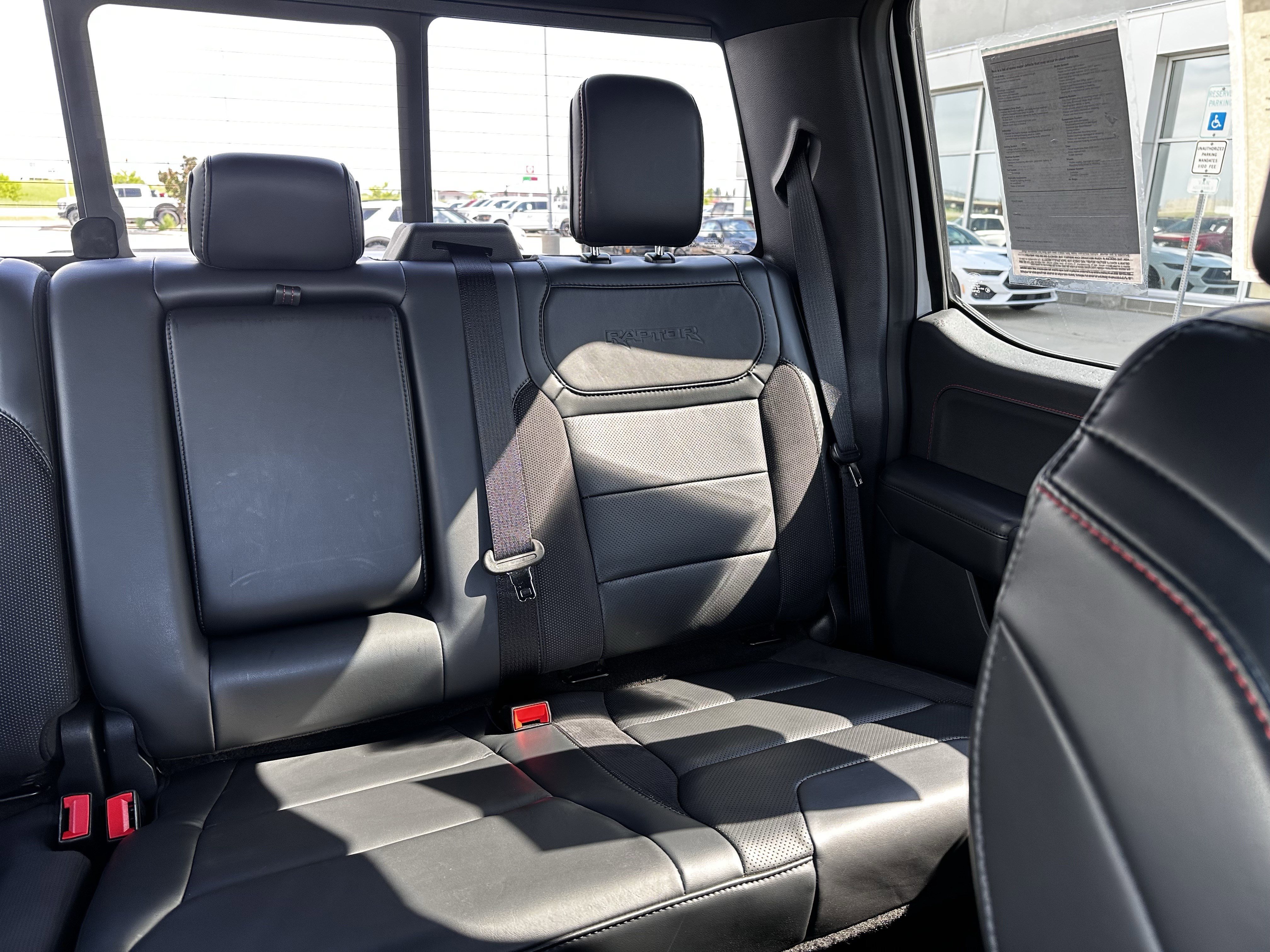 Used 2024 Oxford White Clearcoat Ford Raptor image 14