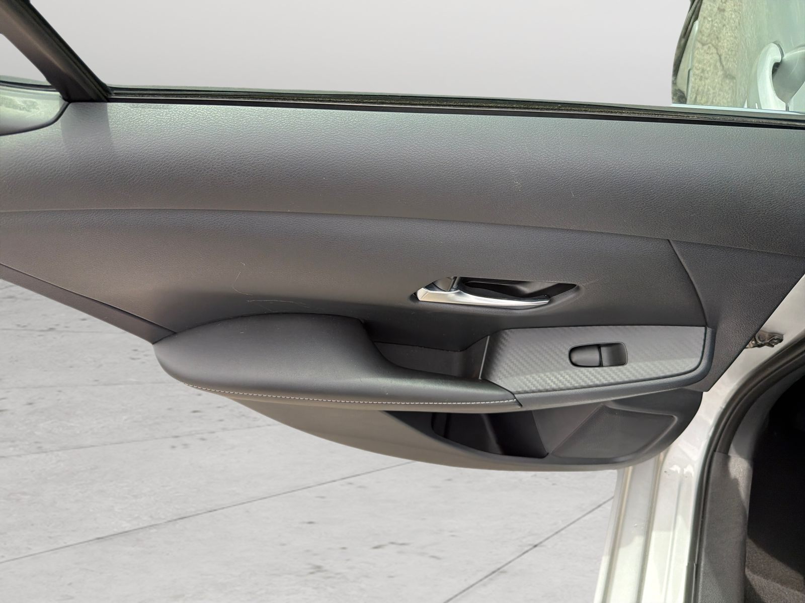 Certified Used 2021 Silver Nissan SV image 33