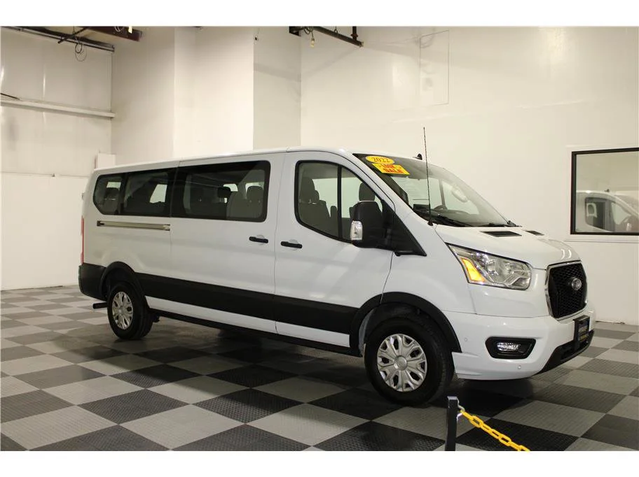2022 Ford Transit 350 XLT Low Roof Sliding Pass. 148's photo
