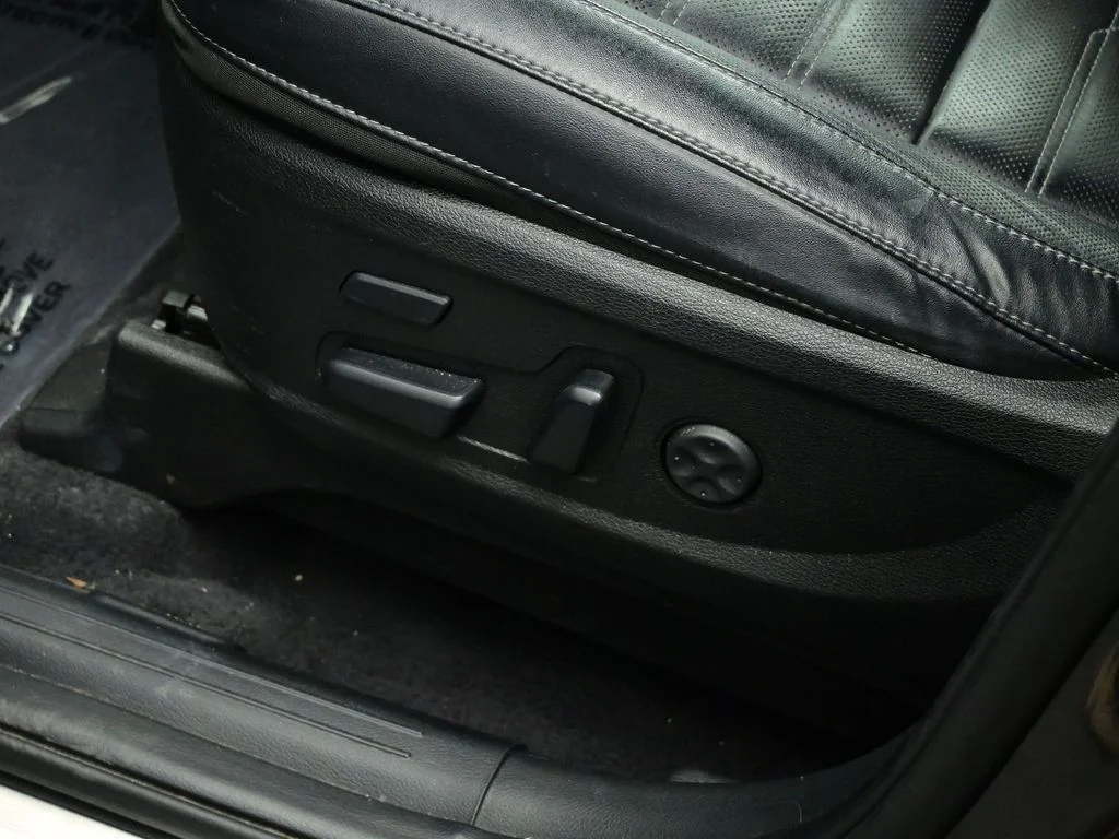 Used 2023 Green Kia SX-Prestige image 61