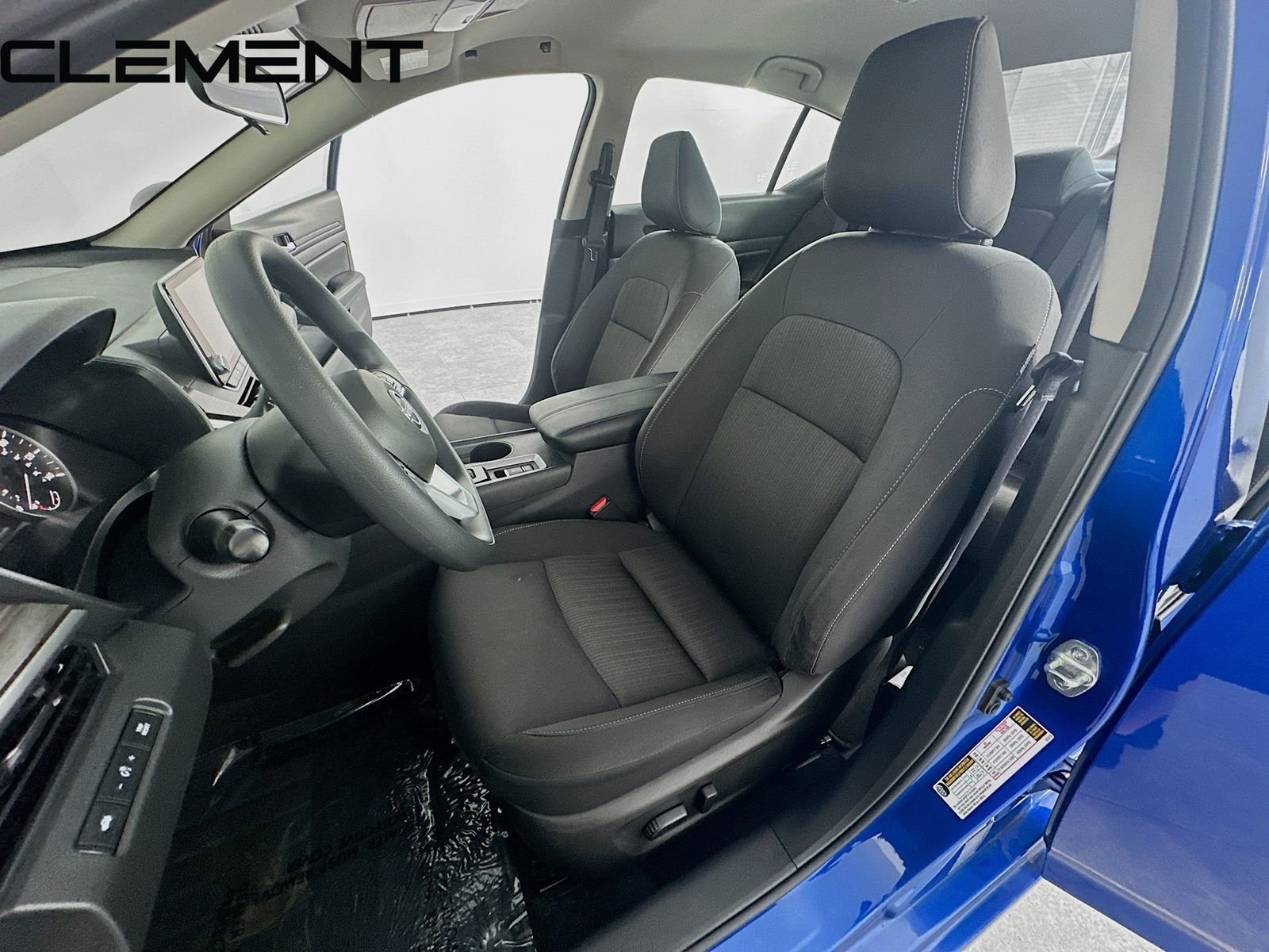 2025 Nissan Altima SV - Photo 28