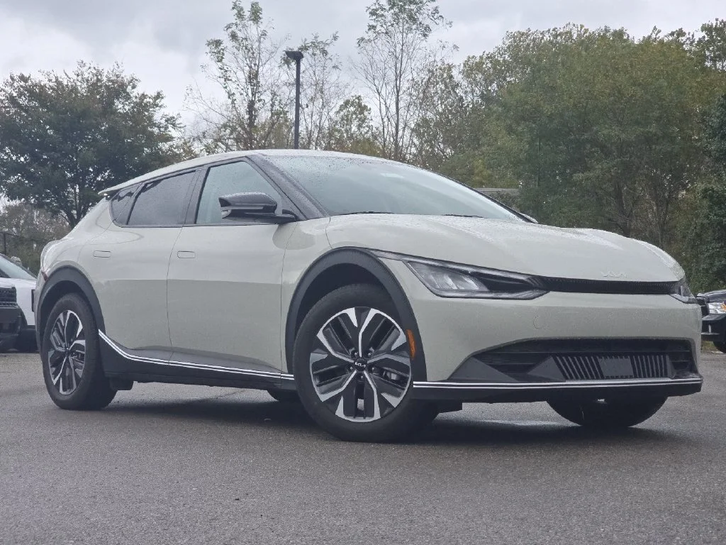 2024 Kia EV6 Light L/R