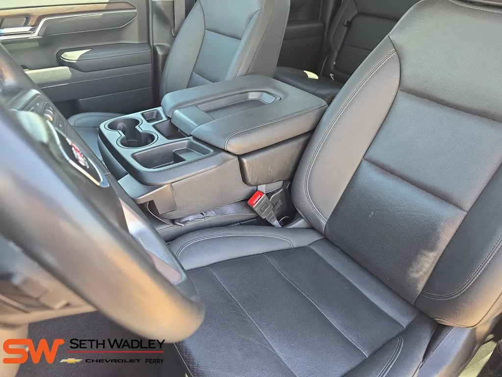 2025 GMC Sierra 1500 SLT - Photo 15