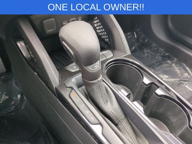 Used 2022 White Chevrolet LS image 26
