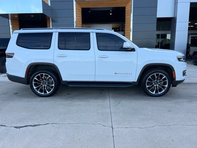 Used 2022 White Jeep Series II image 2