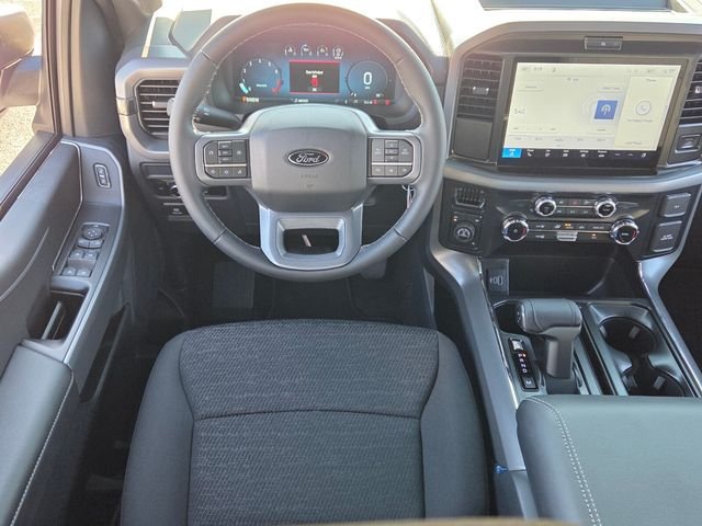 New 2026 Oxford White Ford XLT image 14