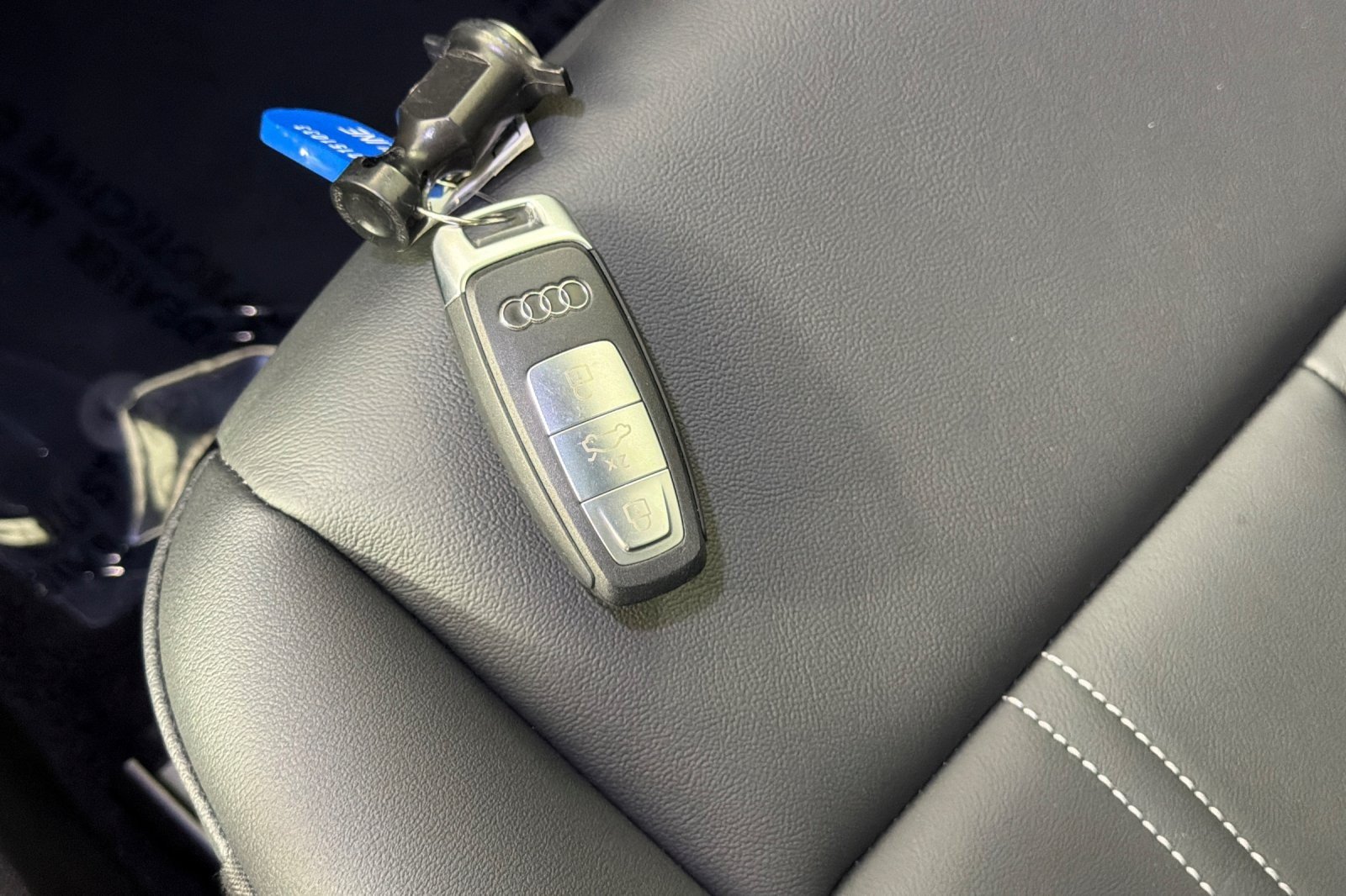 Used 2025 Pebble Gray Audi Premium 45 RWD image 24