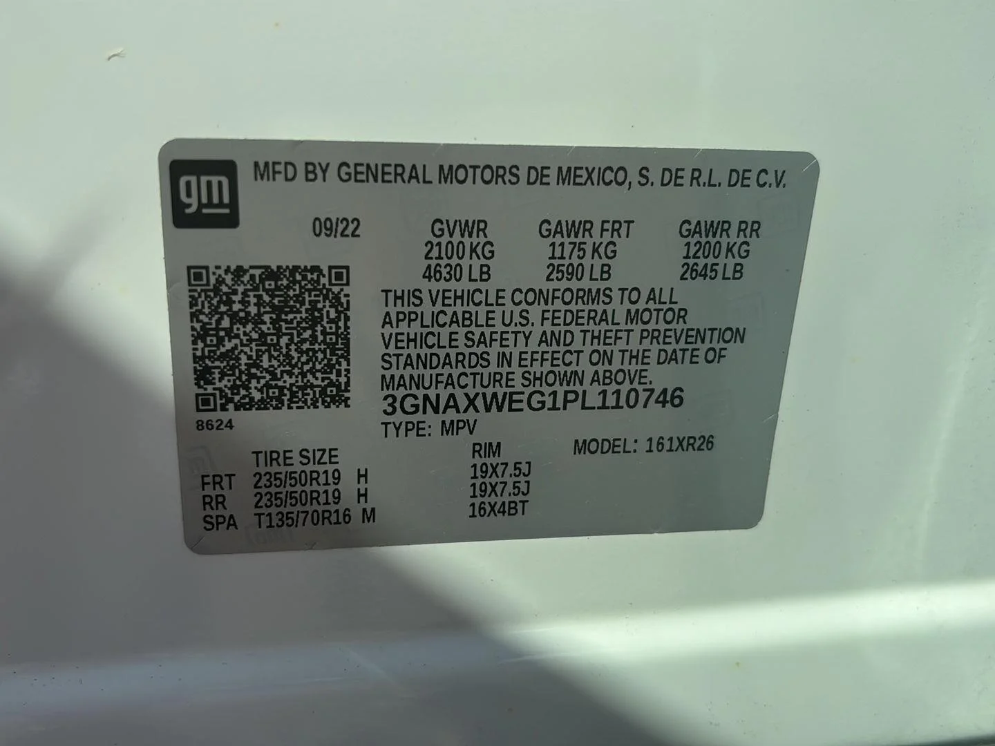 Used 2023 Summit White Chevrolet RS image 10