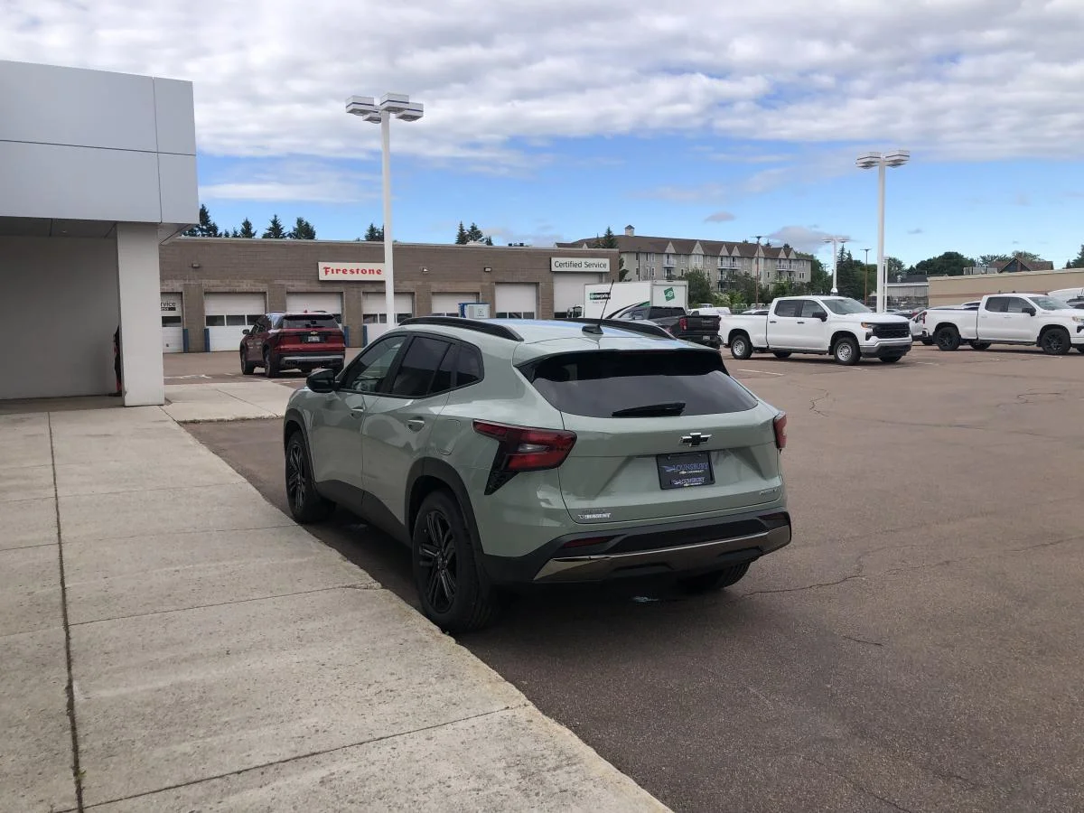 New 2026 Green Chevrolet Fwd 4dr Activ image 5