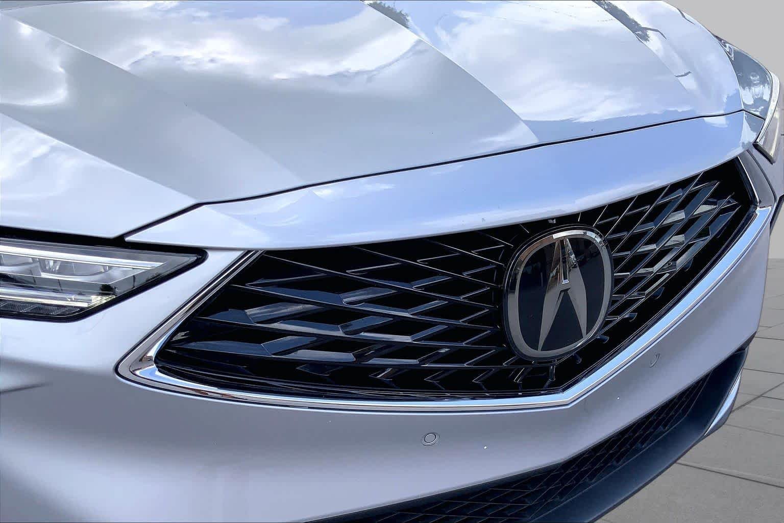 Certified Used 2026 Solar Silver Metallic Acura w/Technology Package image 29