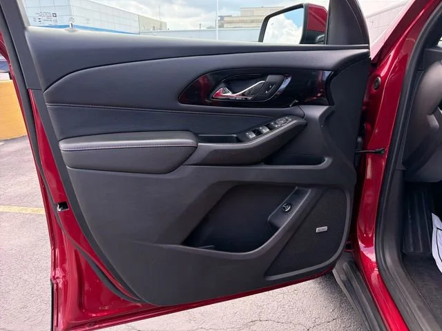 2023 Chevrolet Traverse RS - Photo 23