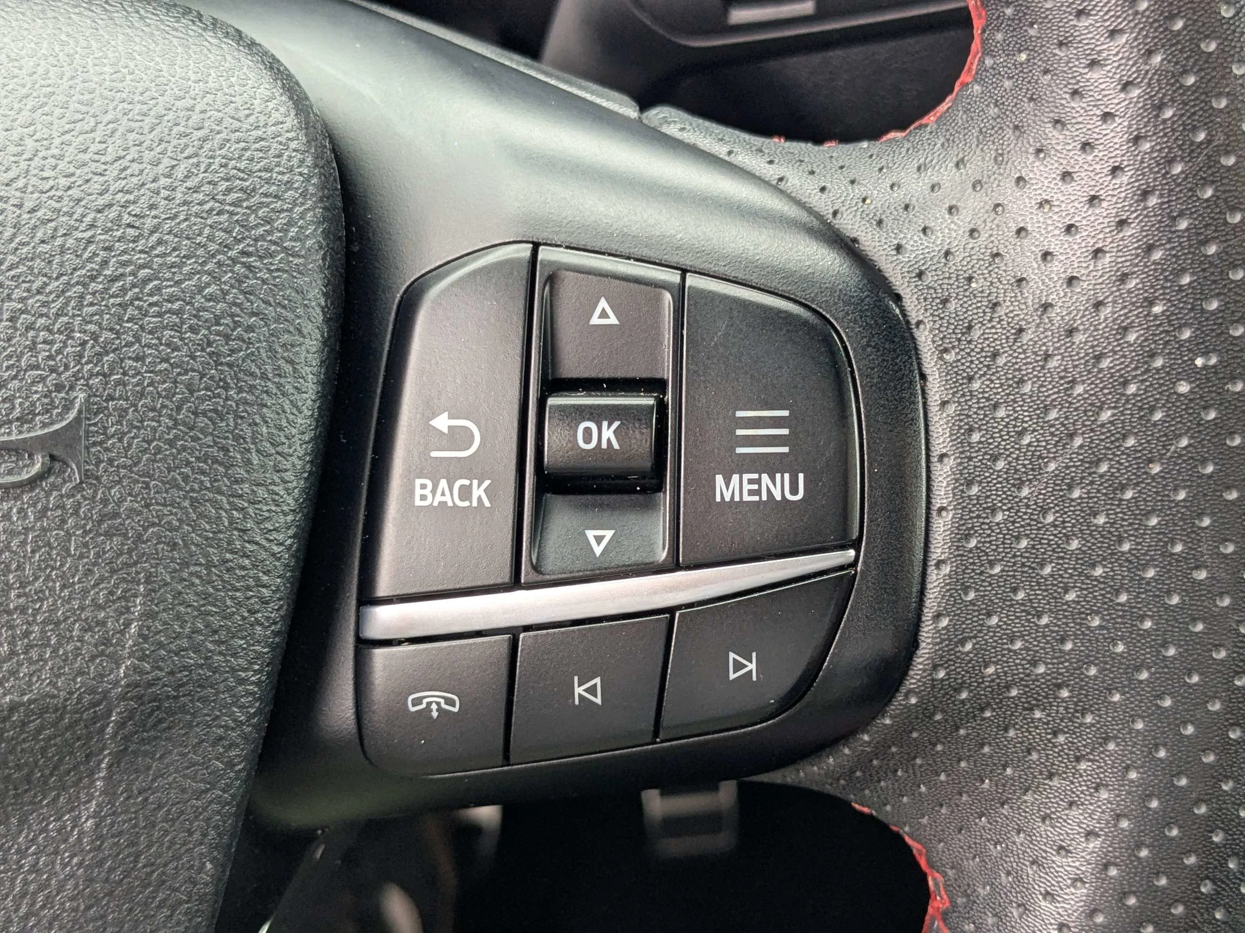2023 Ford Escape ST-Line - Photo 28