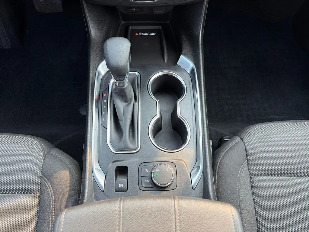 2023 Chevrolet Traverse 1LT - Photo 22