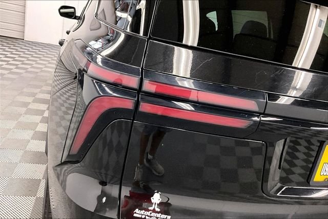 Used 2025 Mosaic Black Metallic Chevrolet LT image 36