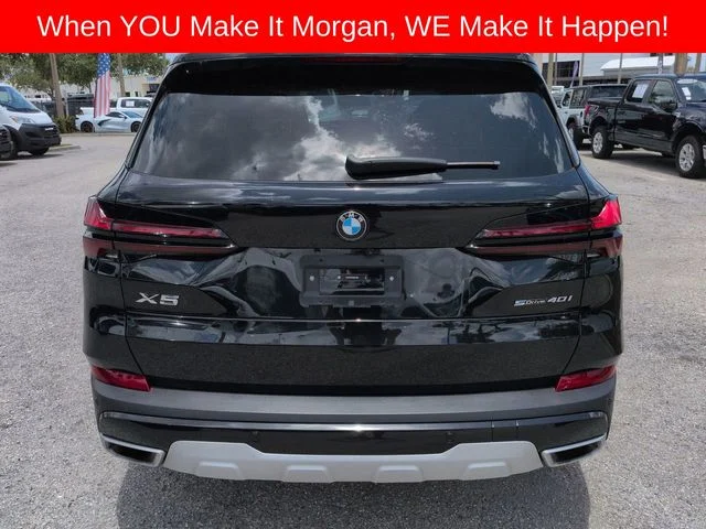 Used 2025 Black BMW sDrive40i image 8