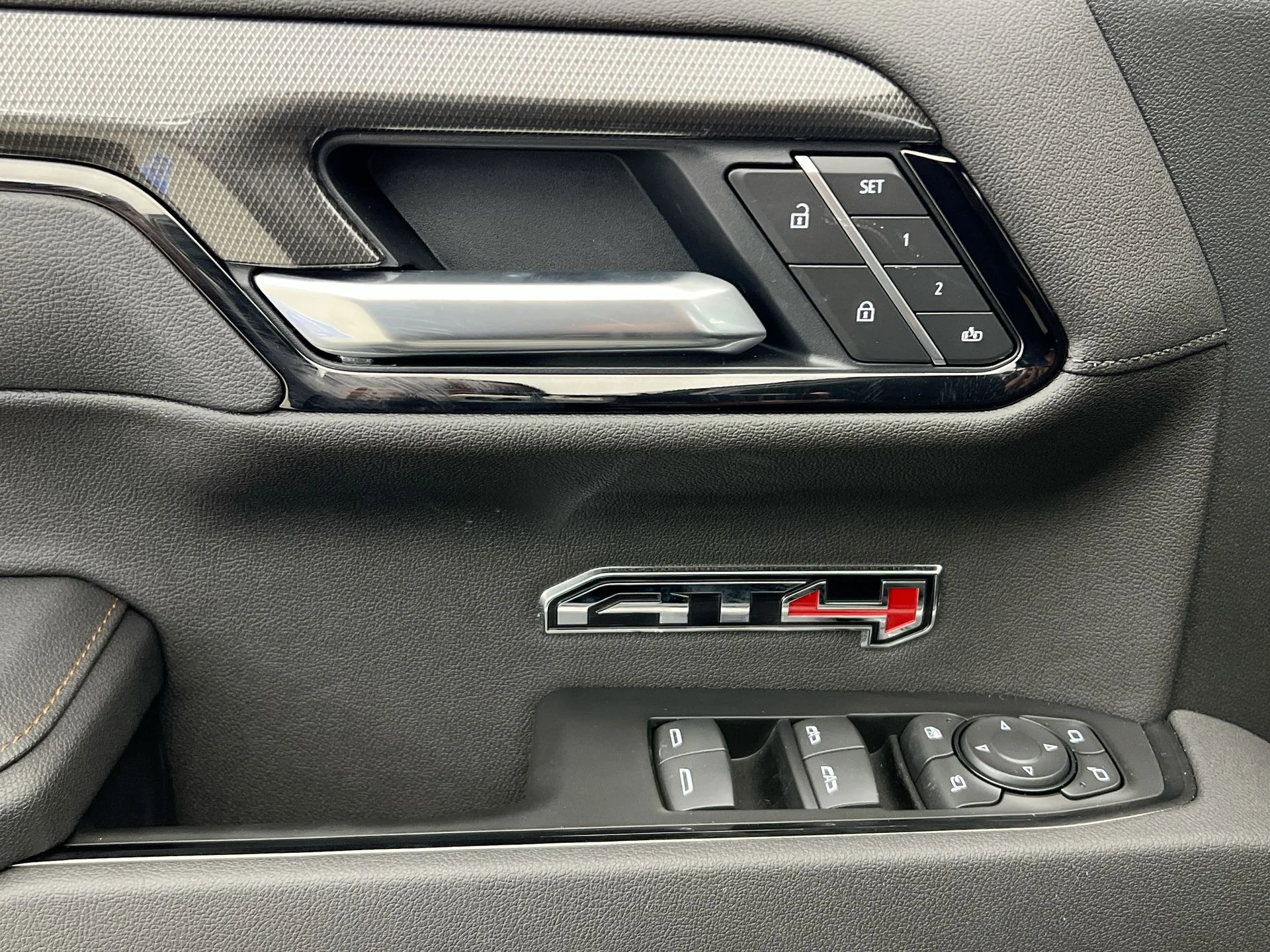 2026 GMC Sierra 1500 AT4 - Photo 65