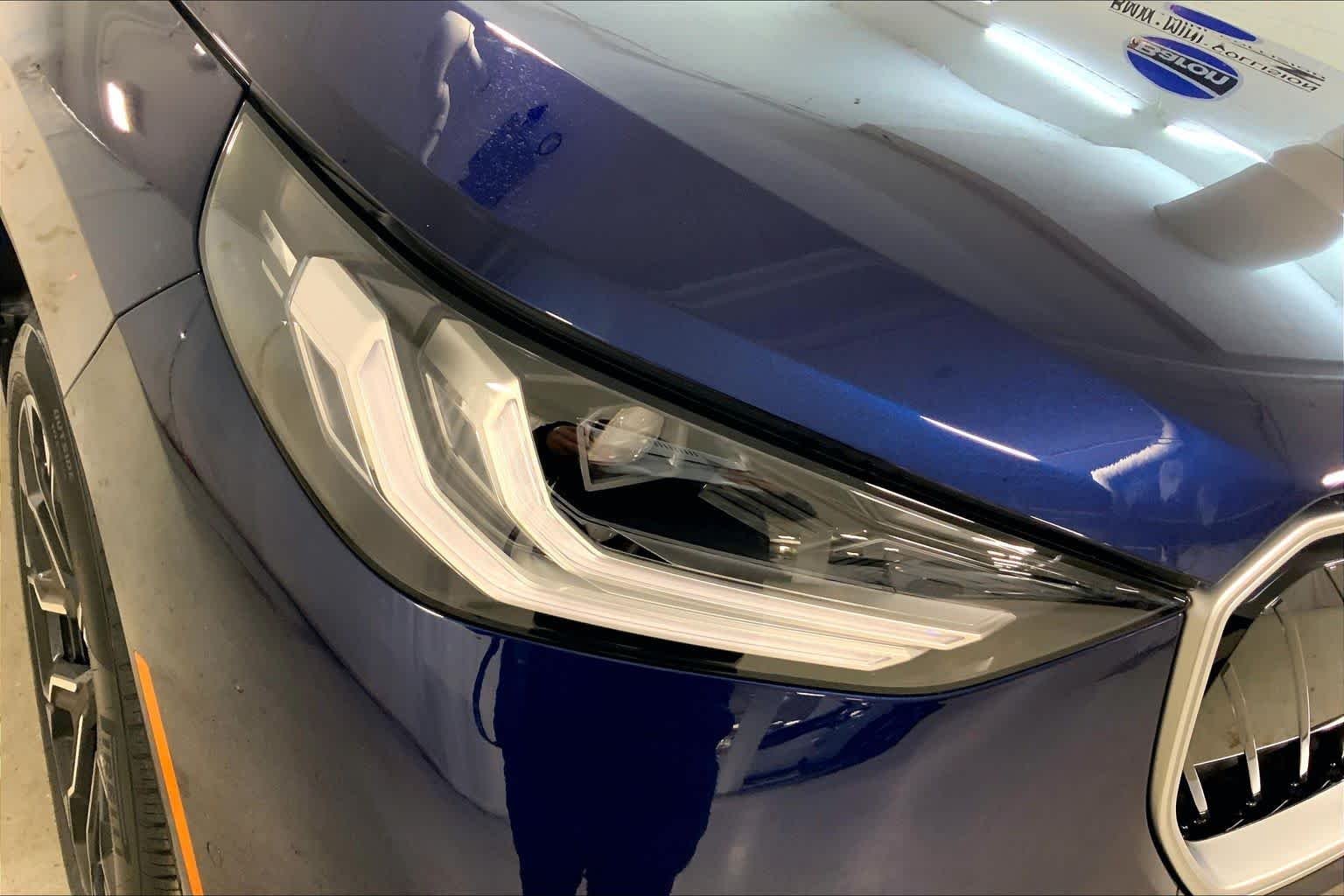 New 2026 Tanzanite Blue II Metallic BMW 30 xDrive image 13