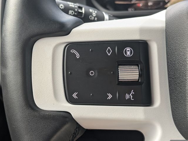 Used 2026 Gray Land Rover X-Dynamic SE image 24