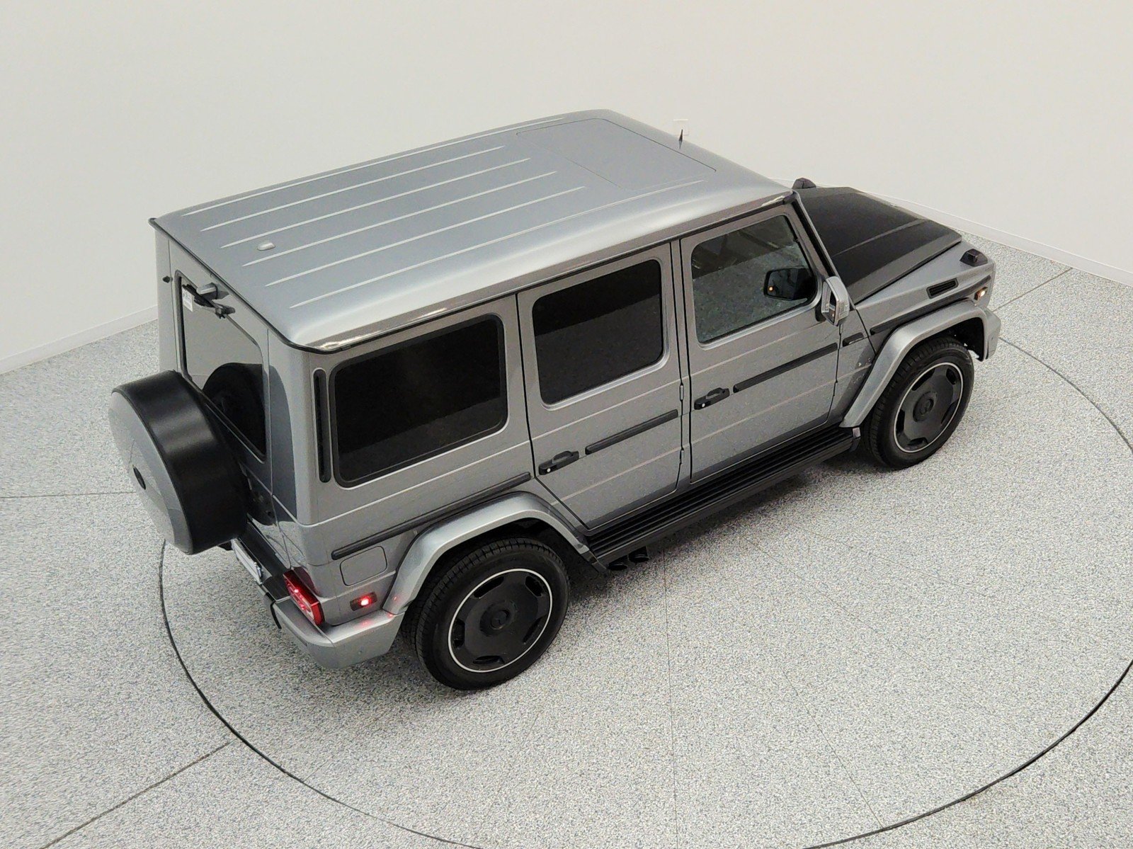 Used 2016 Palladium Silver Metallic Mercedes-Benz 4MATIC® 4dr G 550 image 27