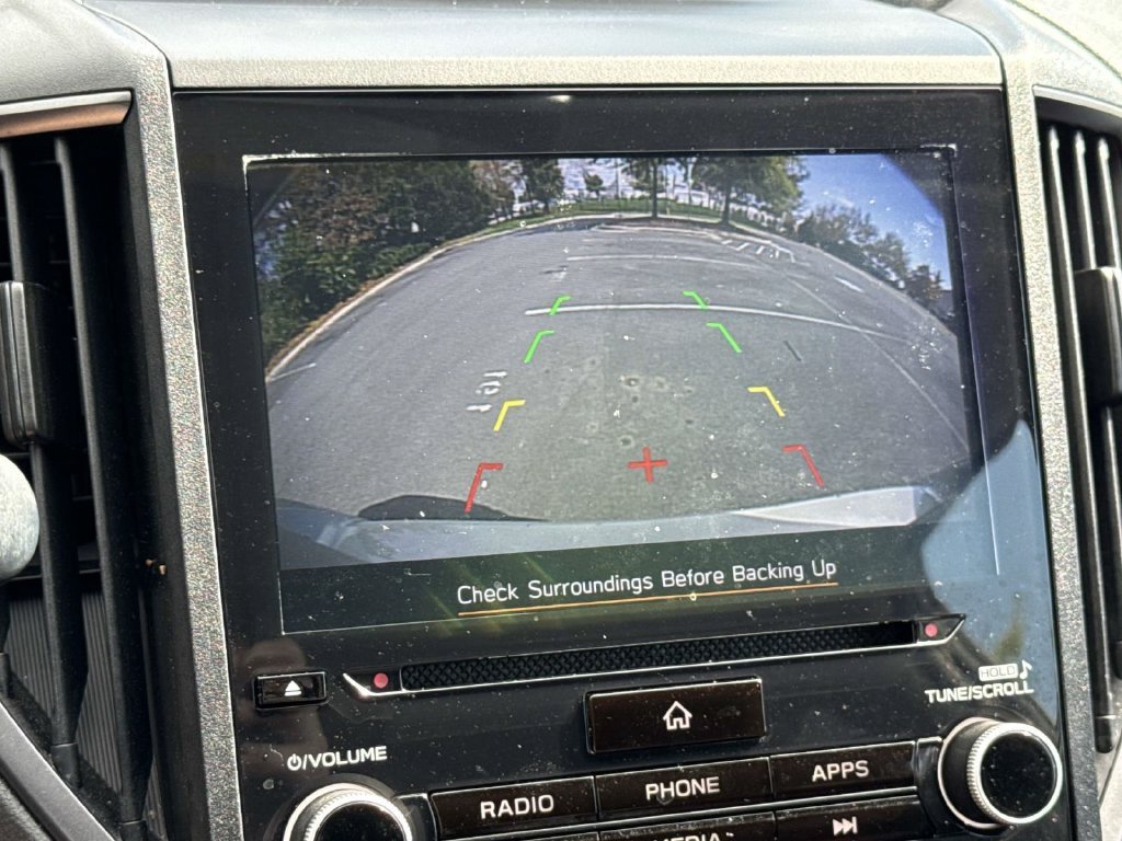 Used 2023  Subaru Premium image 32