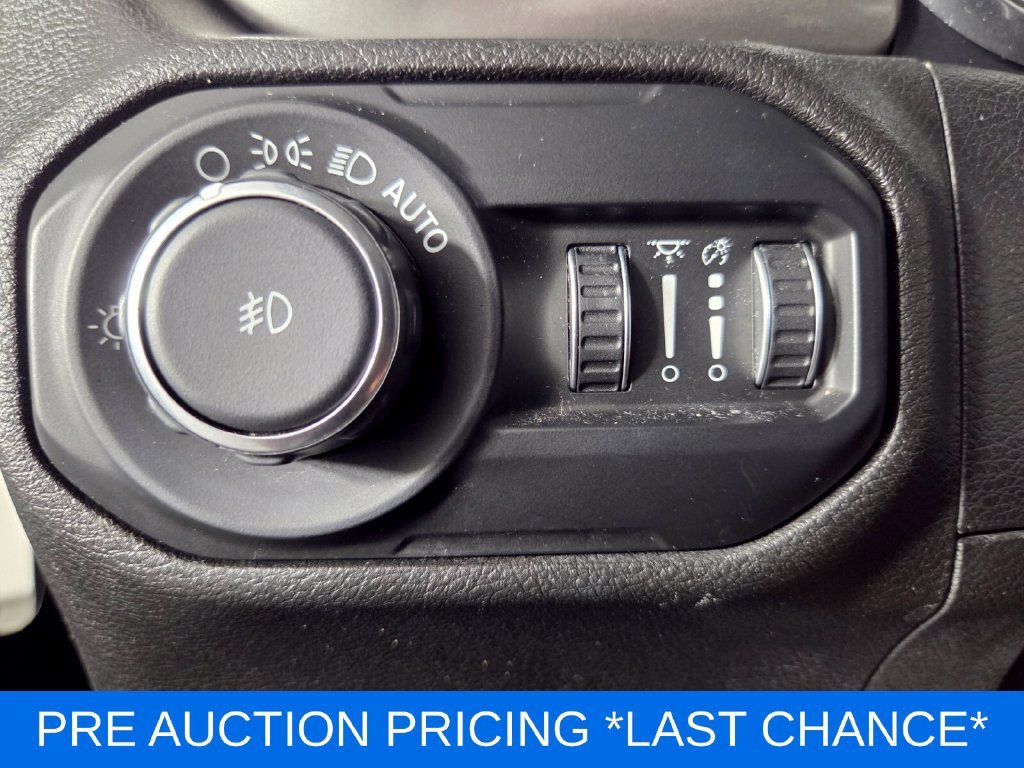2019 Jeep Wrangler Unlimited Sahara - Photo 19